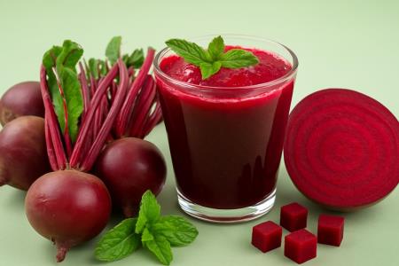8 Gründe, warum Sie Rote-Bete-Saft trinken sollten